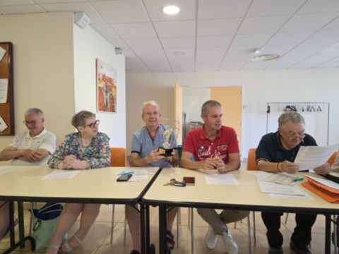 Remise du Trophée par Erwan SAOUT